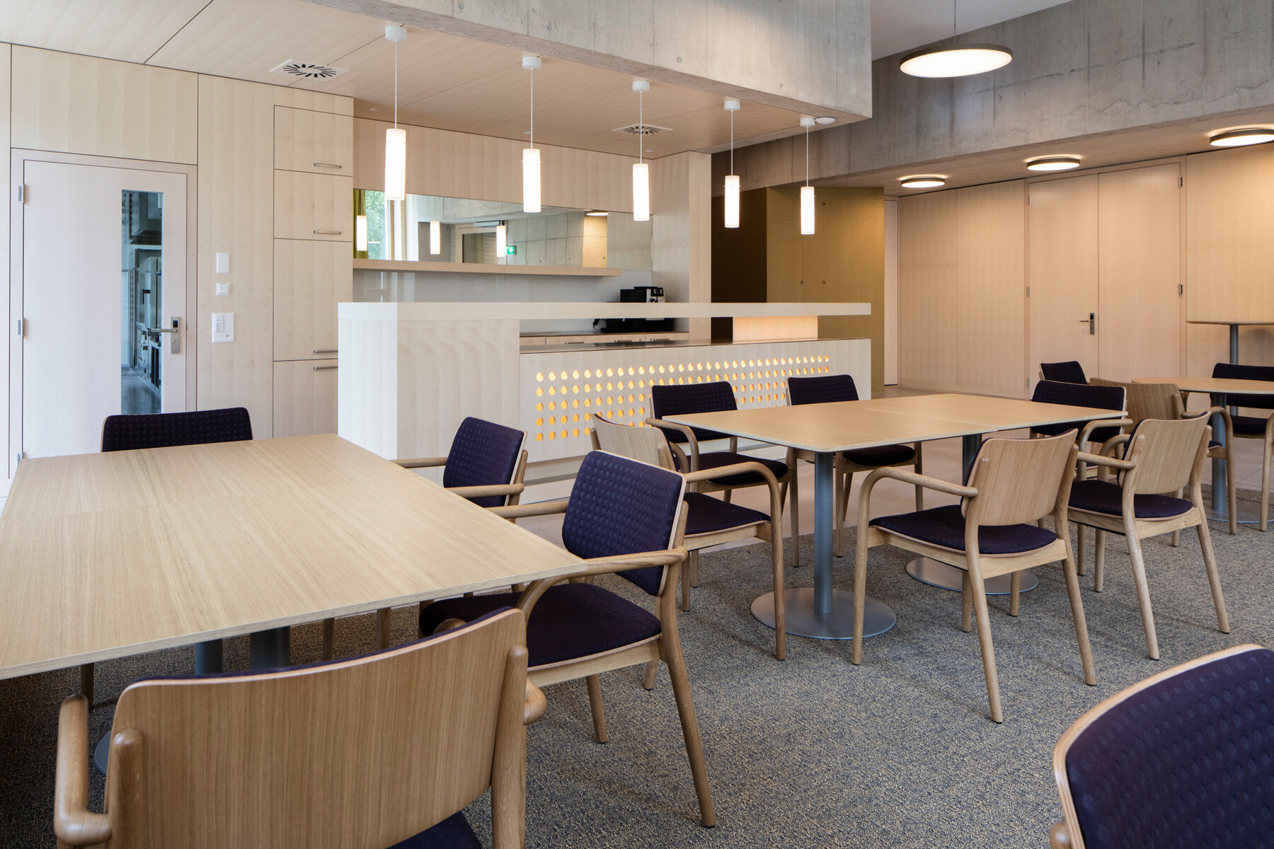 Seledue_EvRef_Kirchgem_Wallisellen_02