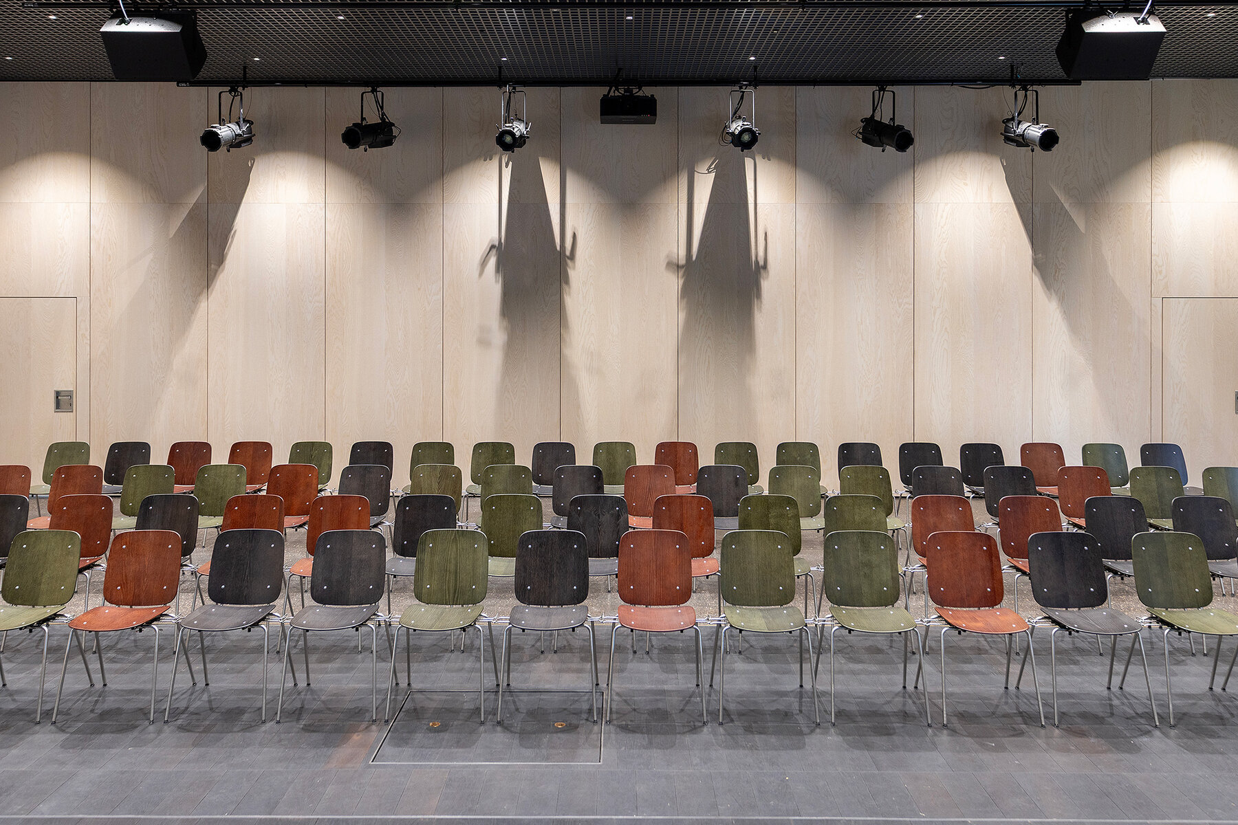 Seledue_Coray_Gymi_Thun_01